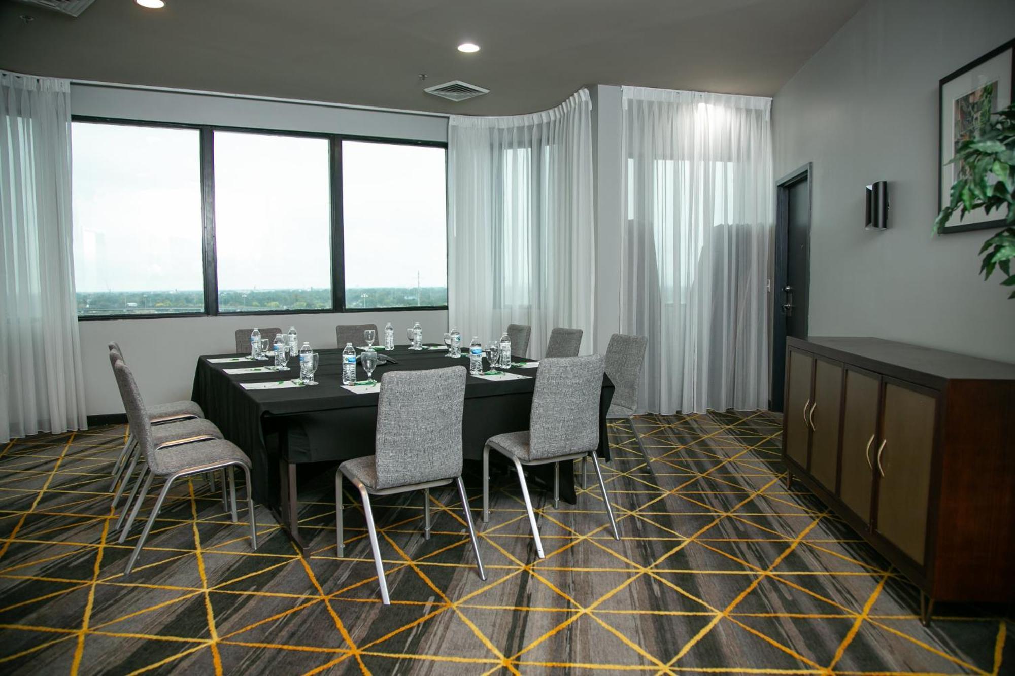 Holiday Inn New Orleans West Bank Tower By Ihg Gretna Eksteriør bilde