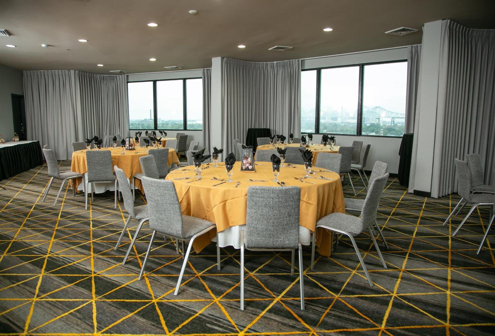 Holiday Inn New Orleans West Bank Tower By Ihg Gretna Eksteriør bilde